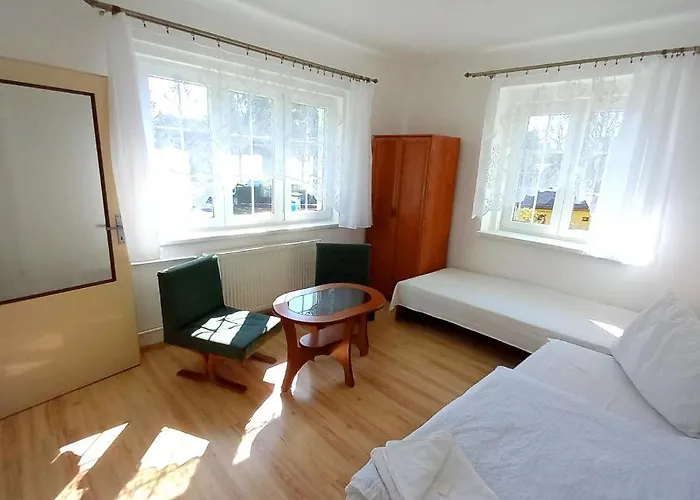 בית הארחה Diana Machovo Jezero סטארה ספלאבי